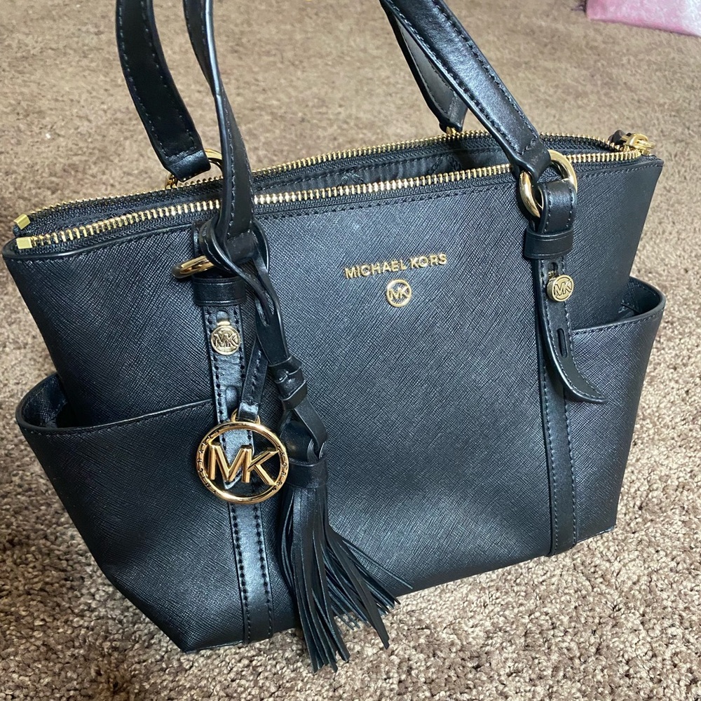 Michael Kors ez small tote 😍